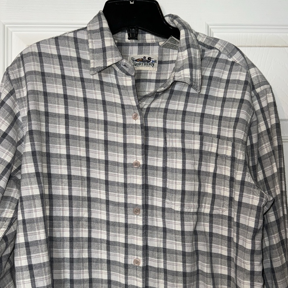 3/$30 Northern Reflections Plaid Shirt